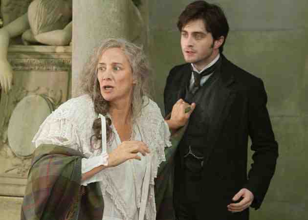 The Woman in Black (2012) Review
