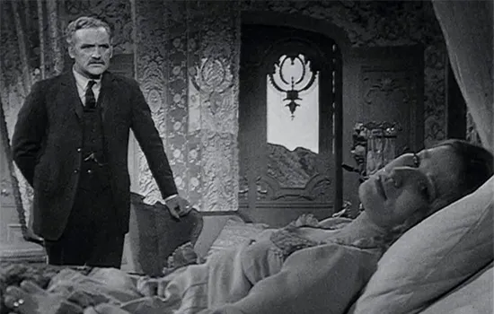 LATE NIGHT HORROR