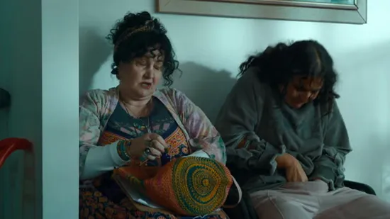 Mum, I'm Alien Pregnant